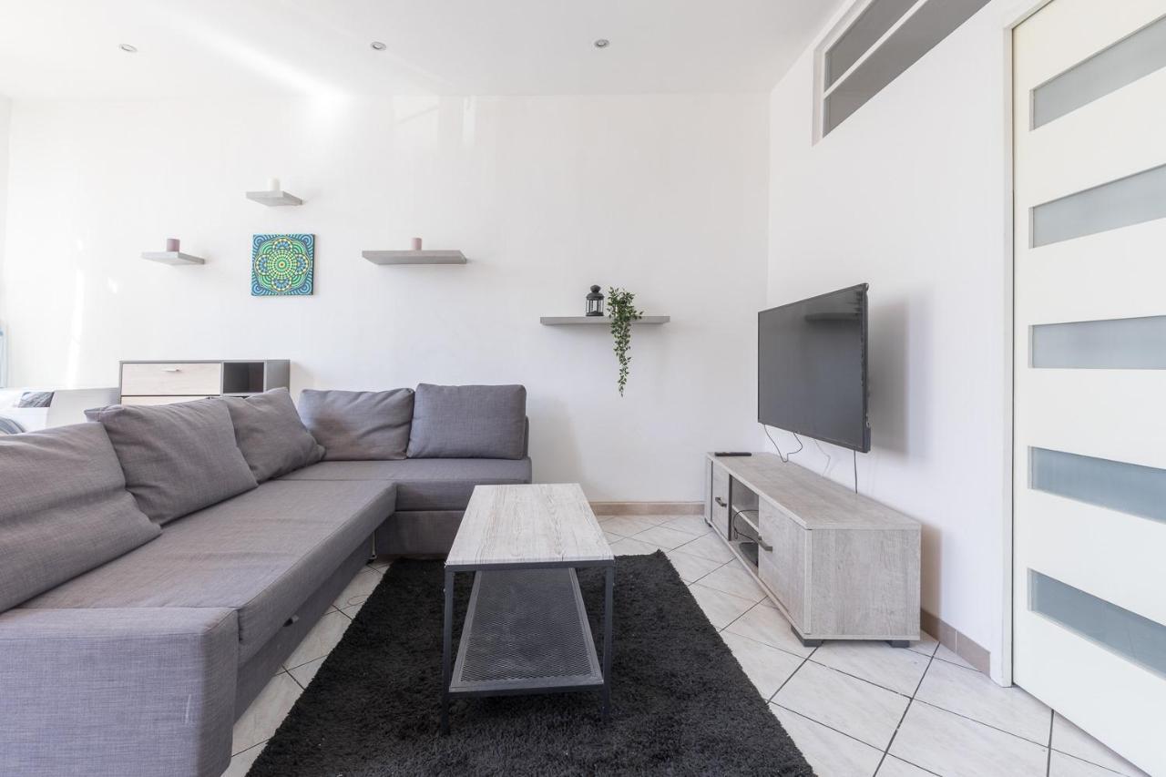 Ideally Placed To Visit Toulon + Bright Flat - Idealement Place Pour Visiter Toulon + Lumineux Exterior foto